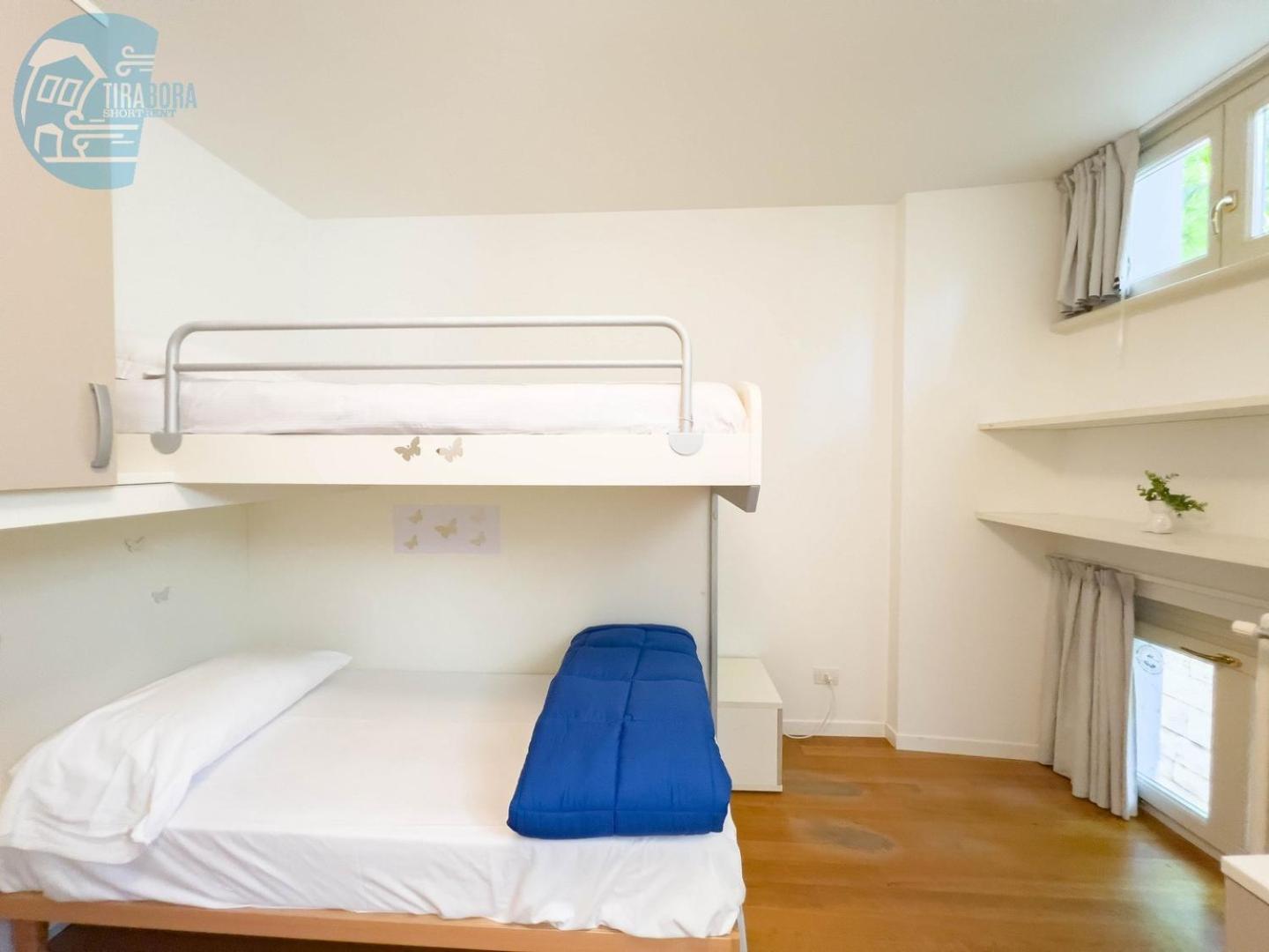 Cattedrale 5 Tirabora Short Rent * Triest