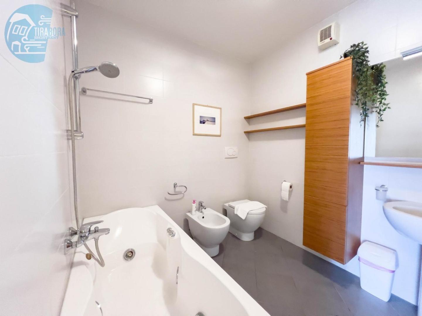 Cattedrale 5 Tirabora Short Rent Apartment Triest