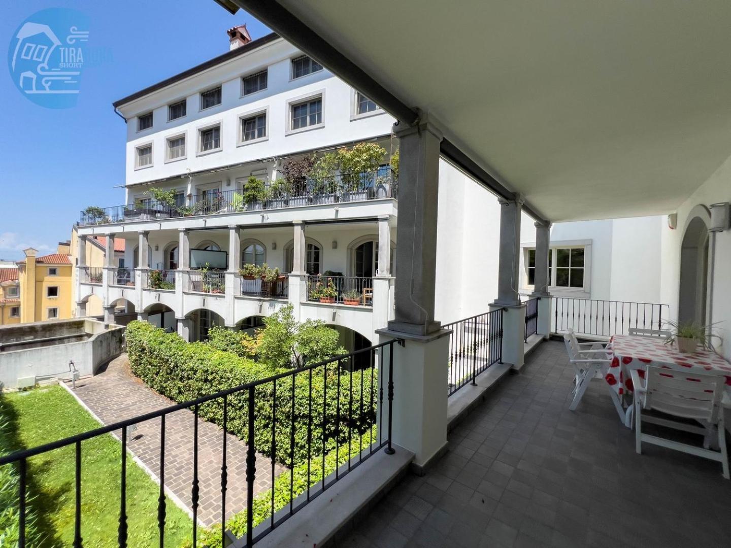 Cattedrale 5 Tirabora Short Rent